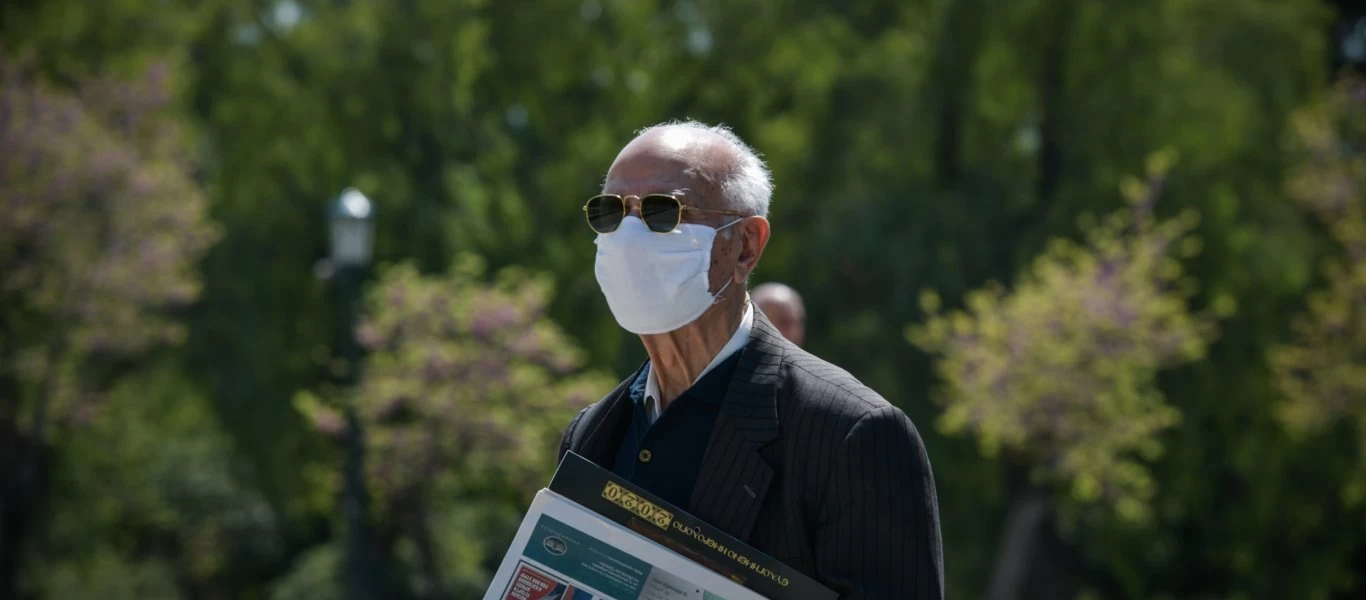 «Βροχή» οι έλεγχοι σε όλη τη χώρα: Δύο συλλήψεις και 251 πρόστιμα των 150 ευρώ για μη χρήση μάσκας